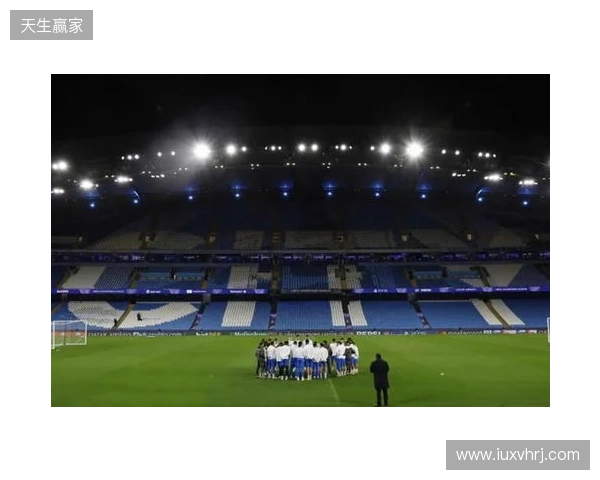 马卡:皇马将穿深色球衣对阵曼城,约1200位皇马球迷随队远征 马卡:皇马将穿深色球衣对阵曼城,约1200位皇马球迷随队远征